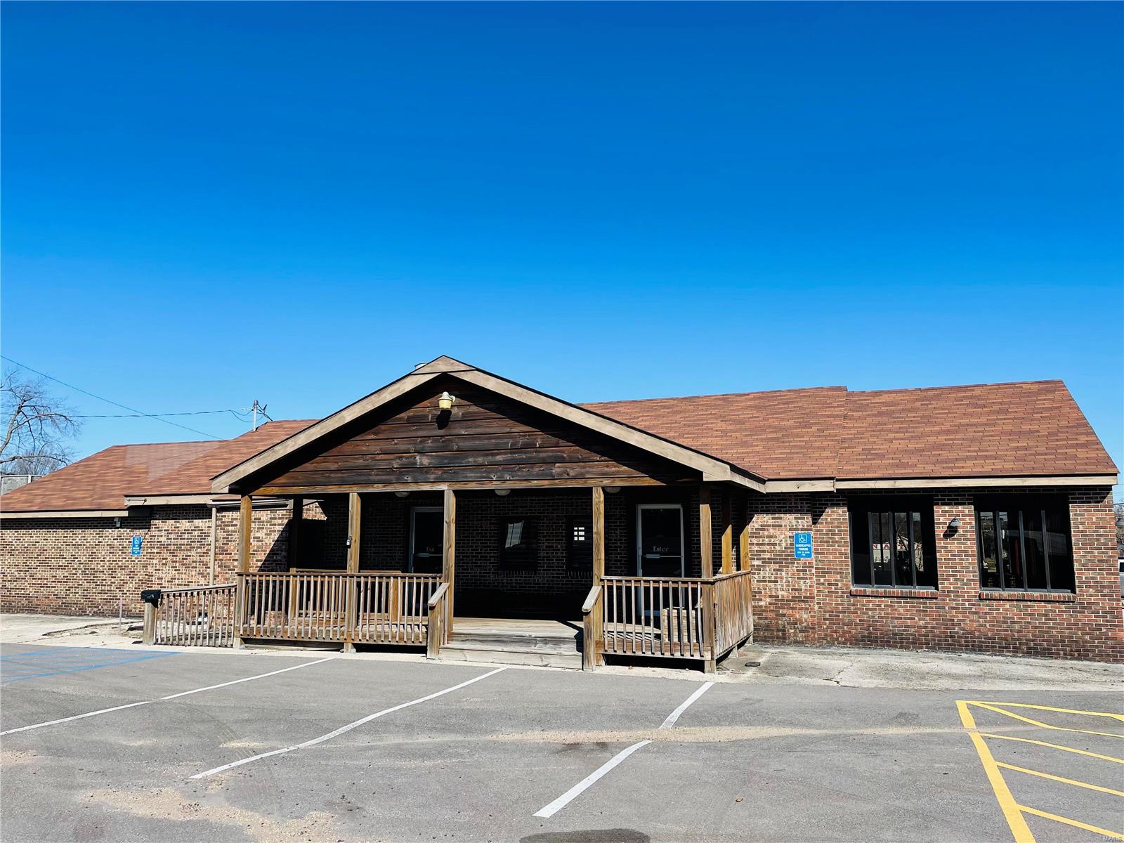 Commercial Sale for sale – 1 S Main Street  Salem, MO