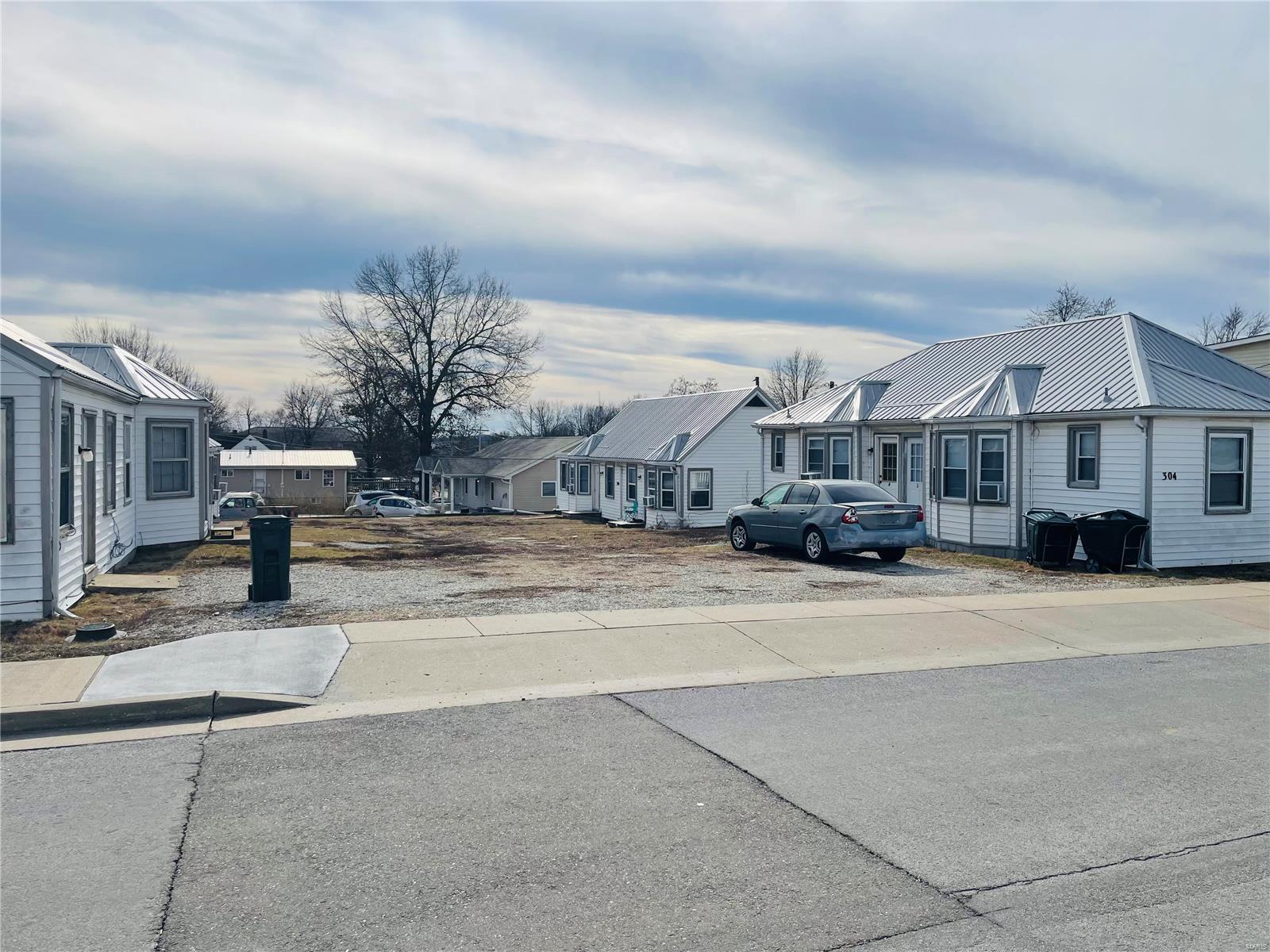 Residential Income for sale – 304 E 19th Street  Rolla, MO