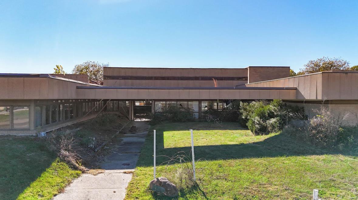 Photo 19 - Commercial Sale for sale – 500 N Saint Mary Street  Pilot Knob, MO