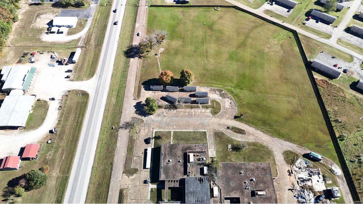 Photo 11 - Commercial Sale for sale – 500 N Saint Mary Street  Pilot Knob, MO