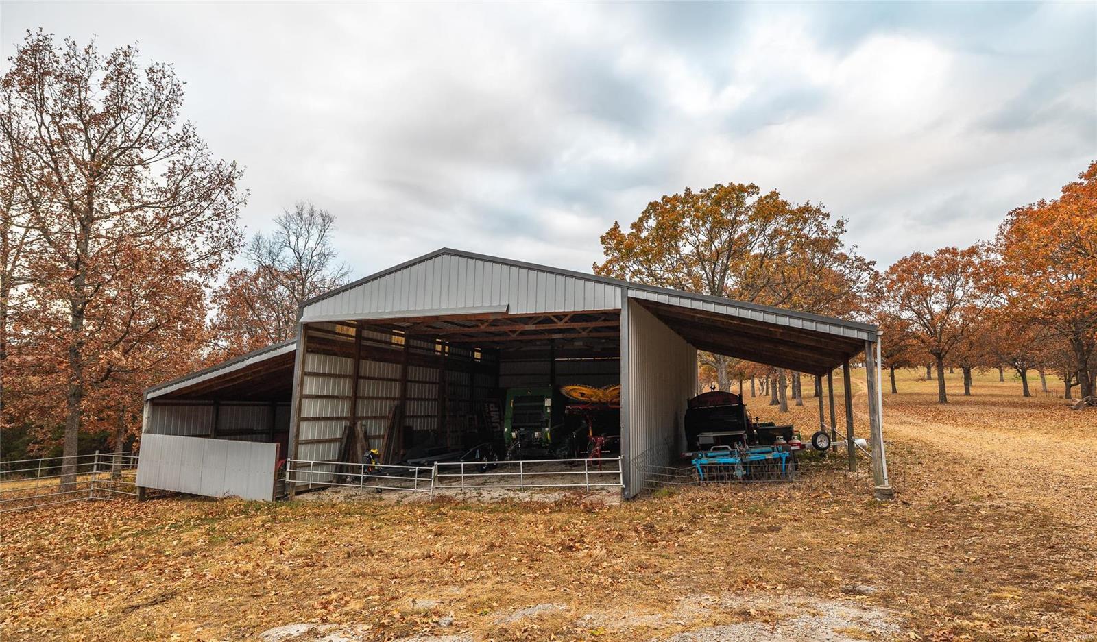 Photo 10 - Farm for sale – 33702  Hwy 63 North   Vienna, MO