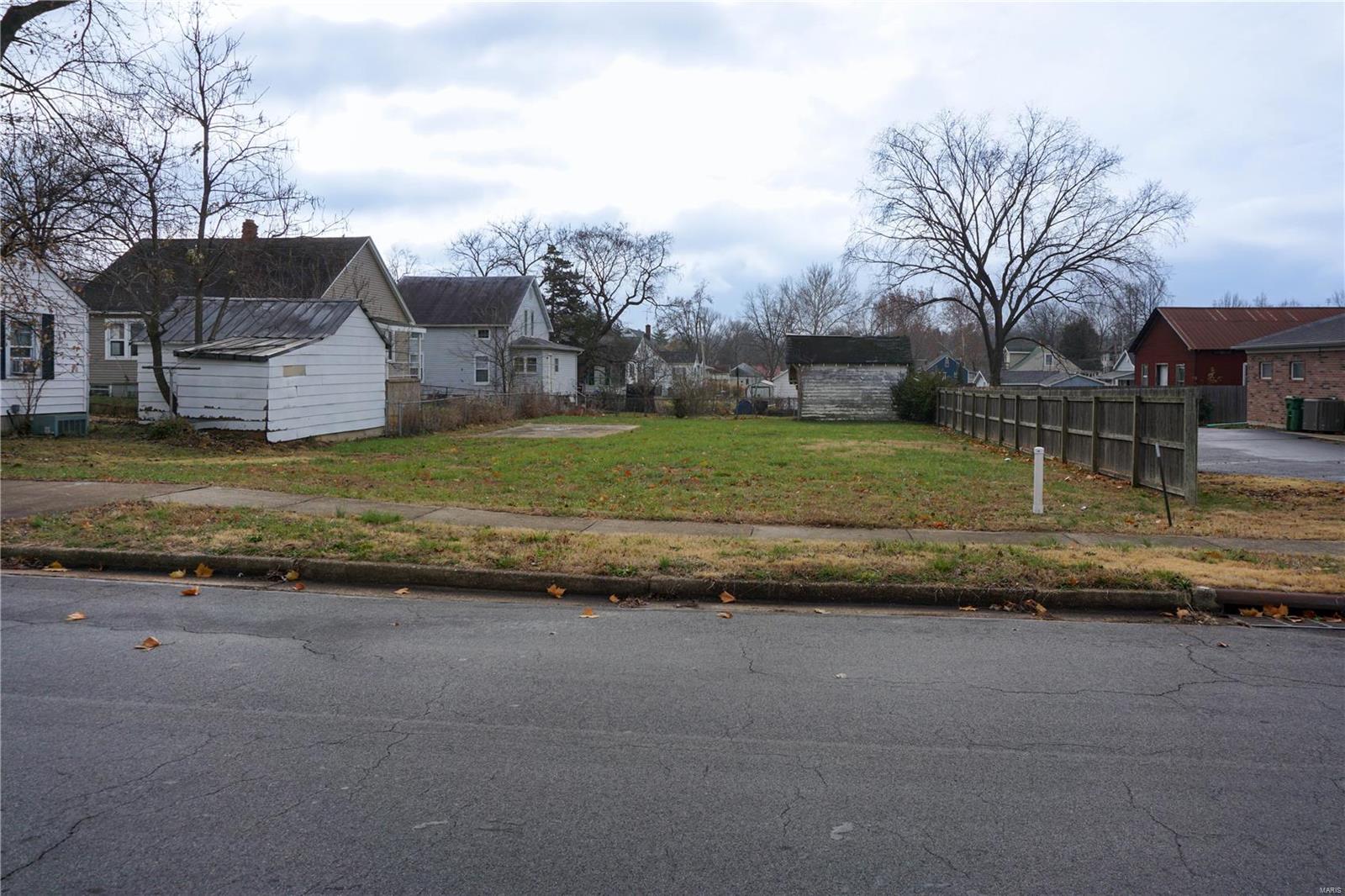 Land for sale – 104 E 3rd Street  Rolla, MO