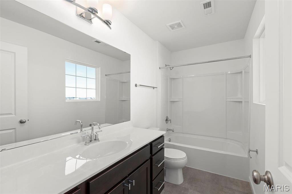 Photo 2 - Residential for sale – 2  Fieldcrest at Highlands   Rolla, MO