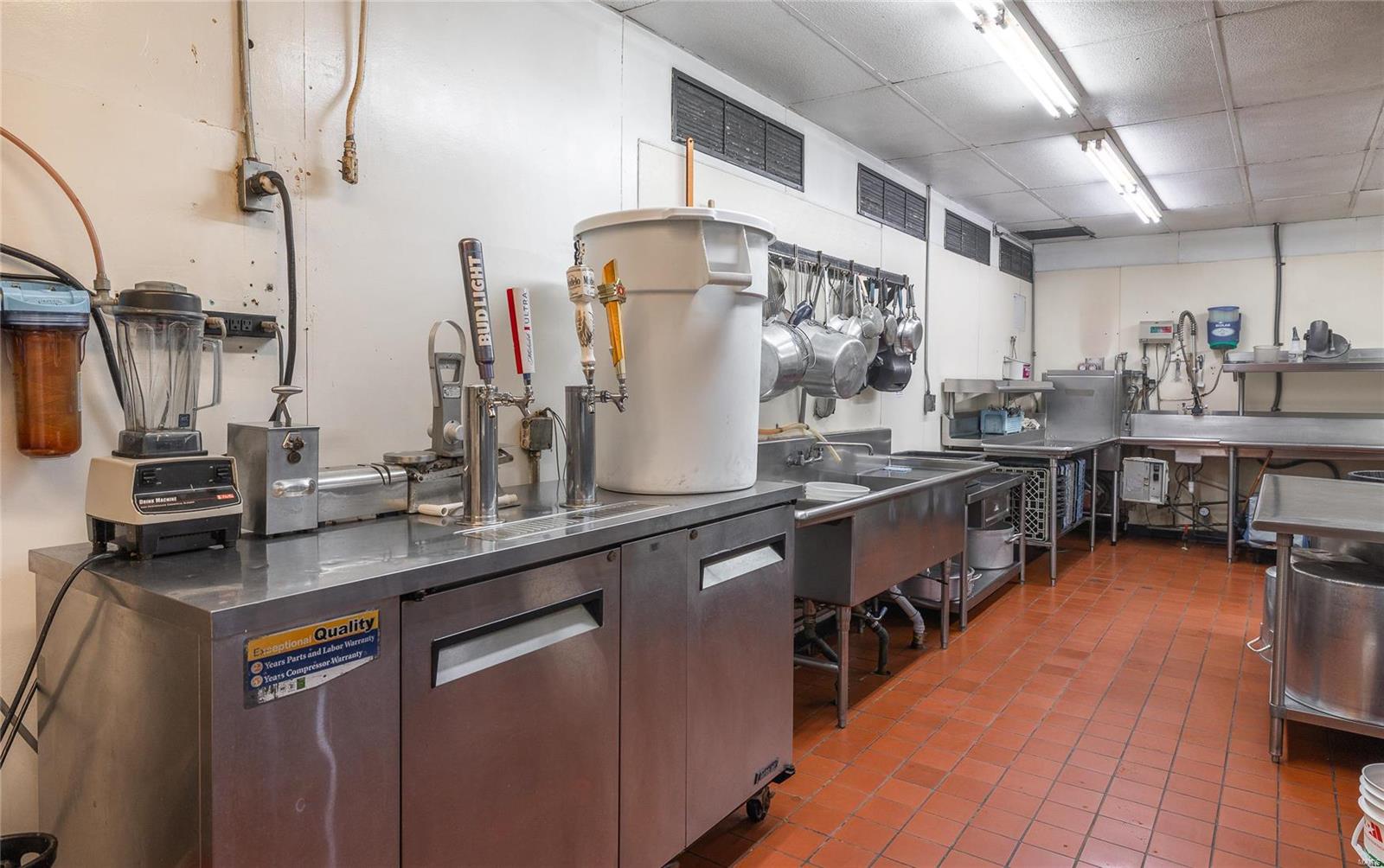 Photo 22 - Commercial Sale for sale – 121  Howard Johnson Drive  Rolla, MO