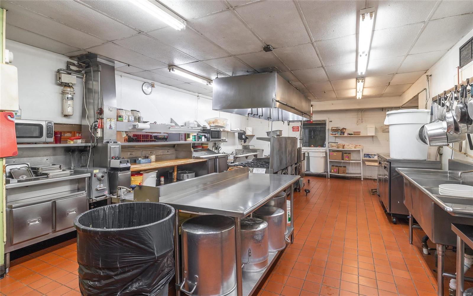Photo 16 - Commercial Sale for sale – 121  Howard Johnson Drive  Rolla, MO