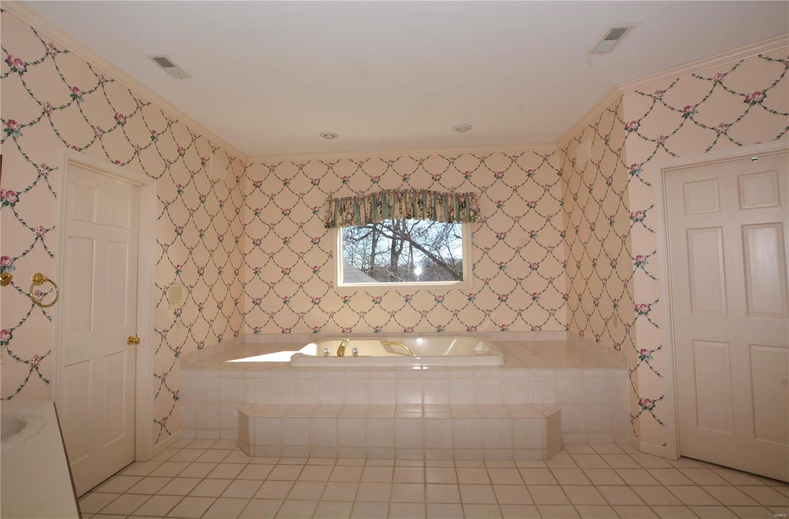 Photo 33 - Residential for sale – 821  Oak Knoll Road   Rolla, MO
