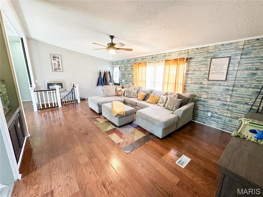 Photo 8 - Residential for sale – 405  County Road 5015   Salem, MO