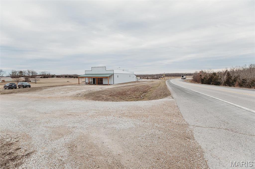 Photo 13 - Commercial Sale for sale – 15906  Private Road 470   Vichy, MO