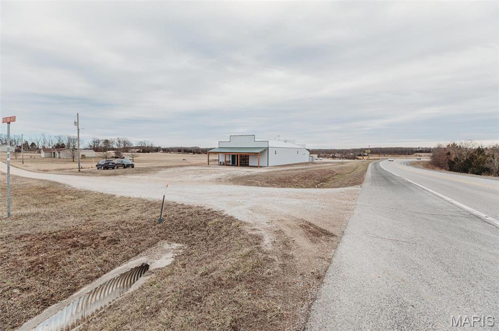 Photo 14 - Commercial Sale for sale – 15906  Private Road 470   Vichy, MO