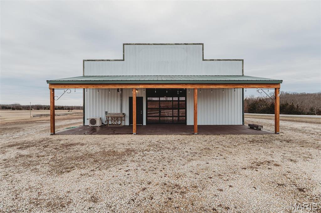 Commercial Sale for sale – 15906  Private Road 470   Vichy, MO