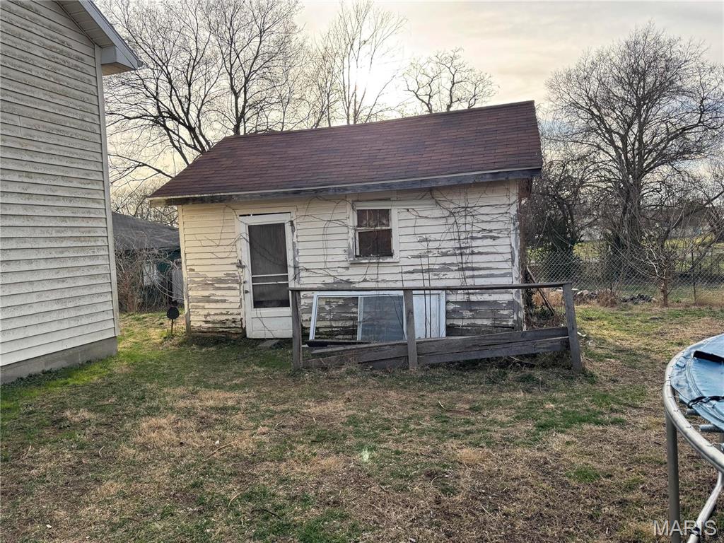 Photo 12 - Residential for sale – 806 E 1st Street  Salem, MO