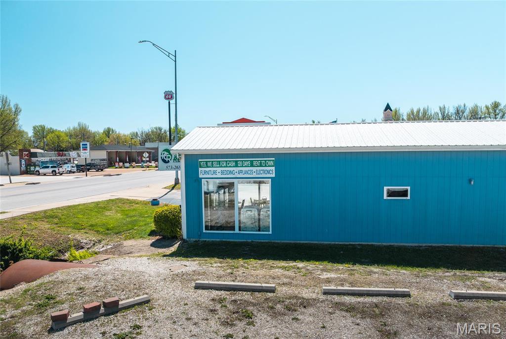 Photo 10 - Commercial Sale for sale – 327 N Jefferson Street  St James, MO