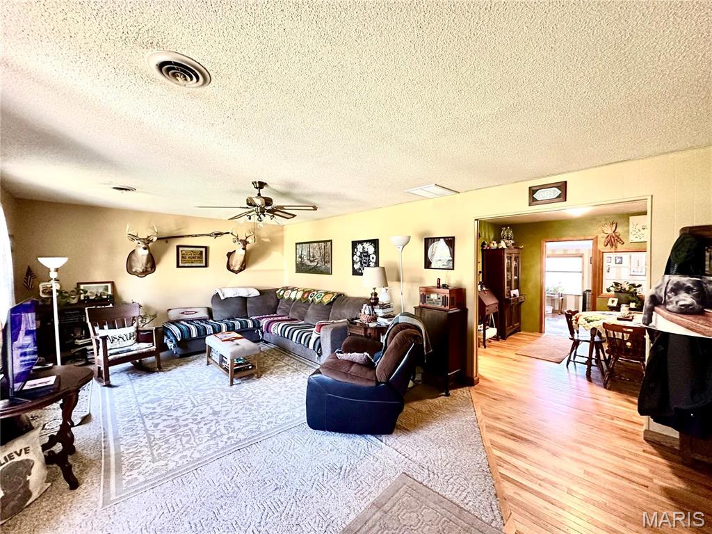 Photo 3 - Residential for sale – 34  Kathryn Drive  St James, MO