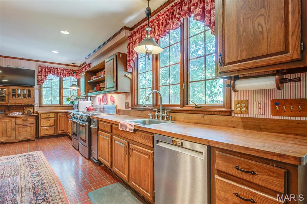 Photo 8 - Residential for sale – 1577  Kehrs Mill Road  Chesterfield, MO