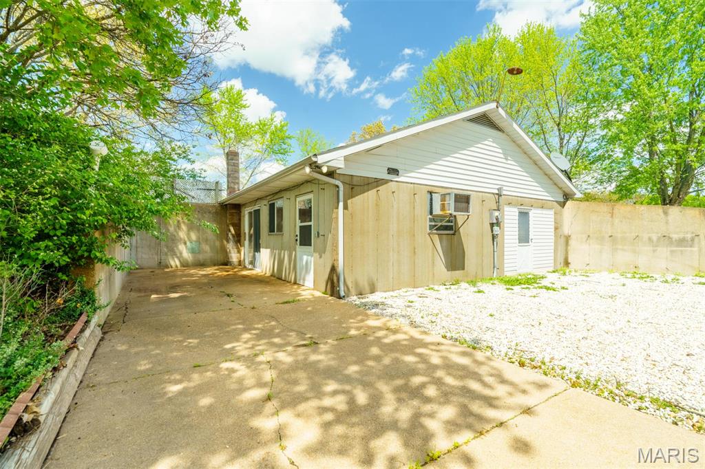 Photo 3 - Farm for sale – 33999 N Highway 63   Vienna, MO