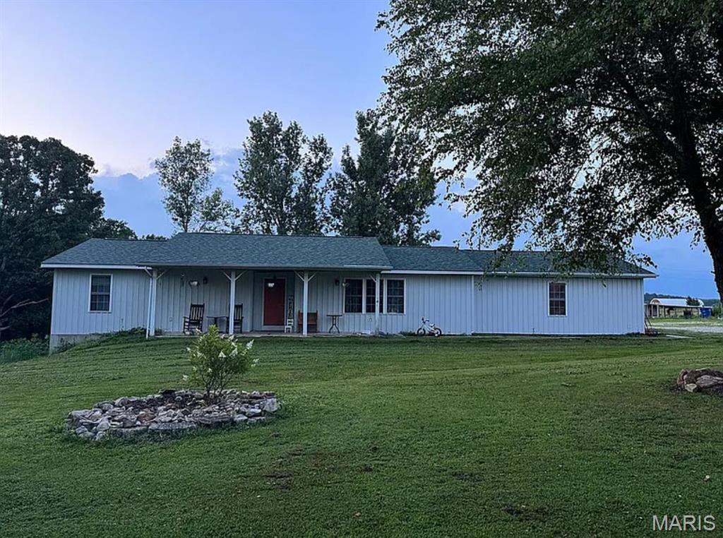 Residential for sale – 23784  Maries Road 410 Road  Belle, MO