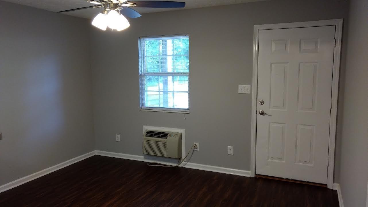 765 Robb Ave Clarksville, TN 37040 MLS 2571734