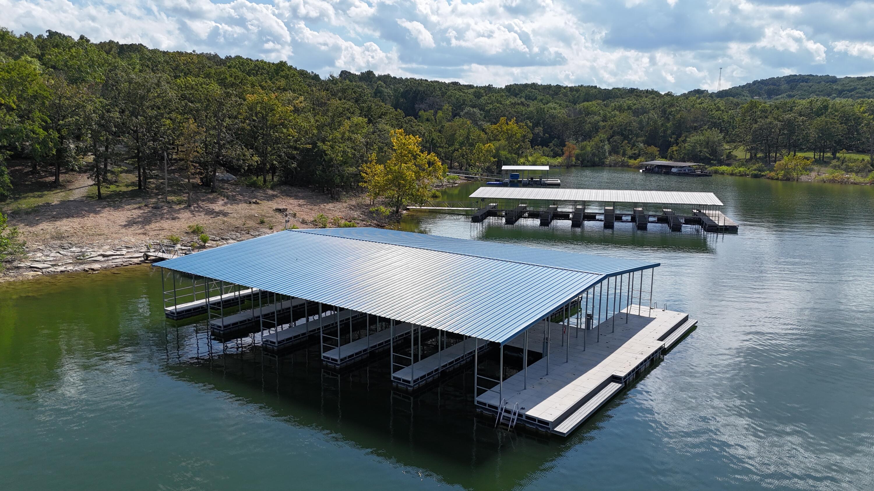 Photo 9 - Residential for sale – 162  Caboose Lane  Lampe, MO