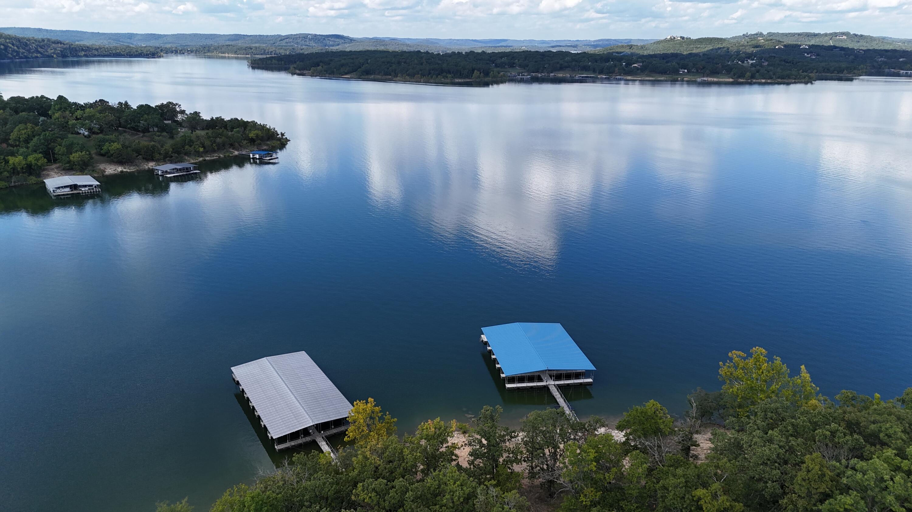 Photo 3 - Residential for sale – 162  Caboose Lane  Lampe, MO