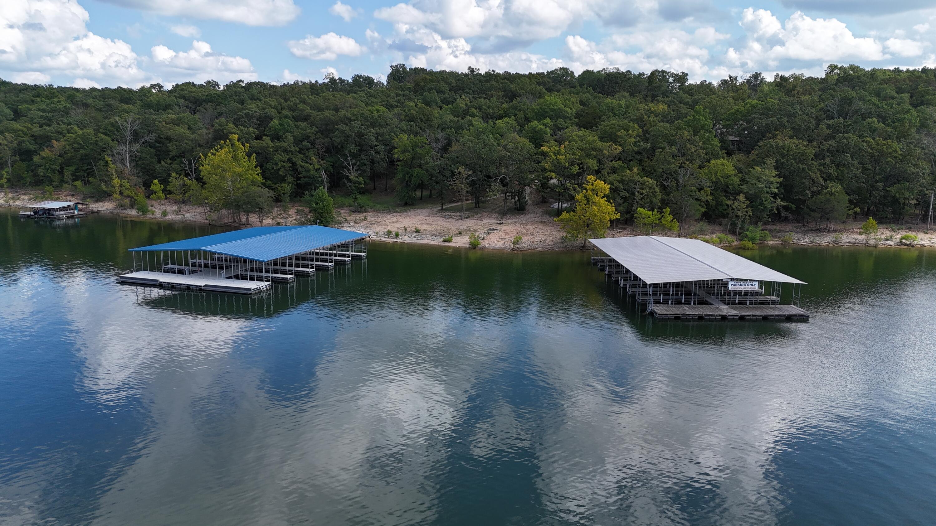 Photo 2 - Residential for sale – 162  Caboose Lane  Lampe, MO