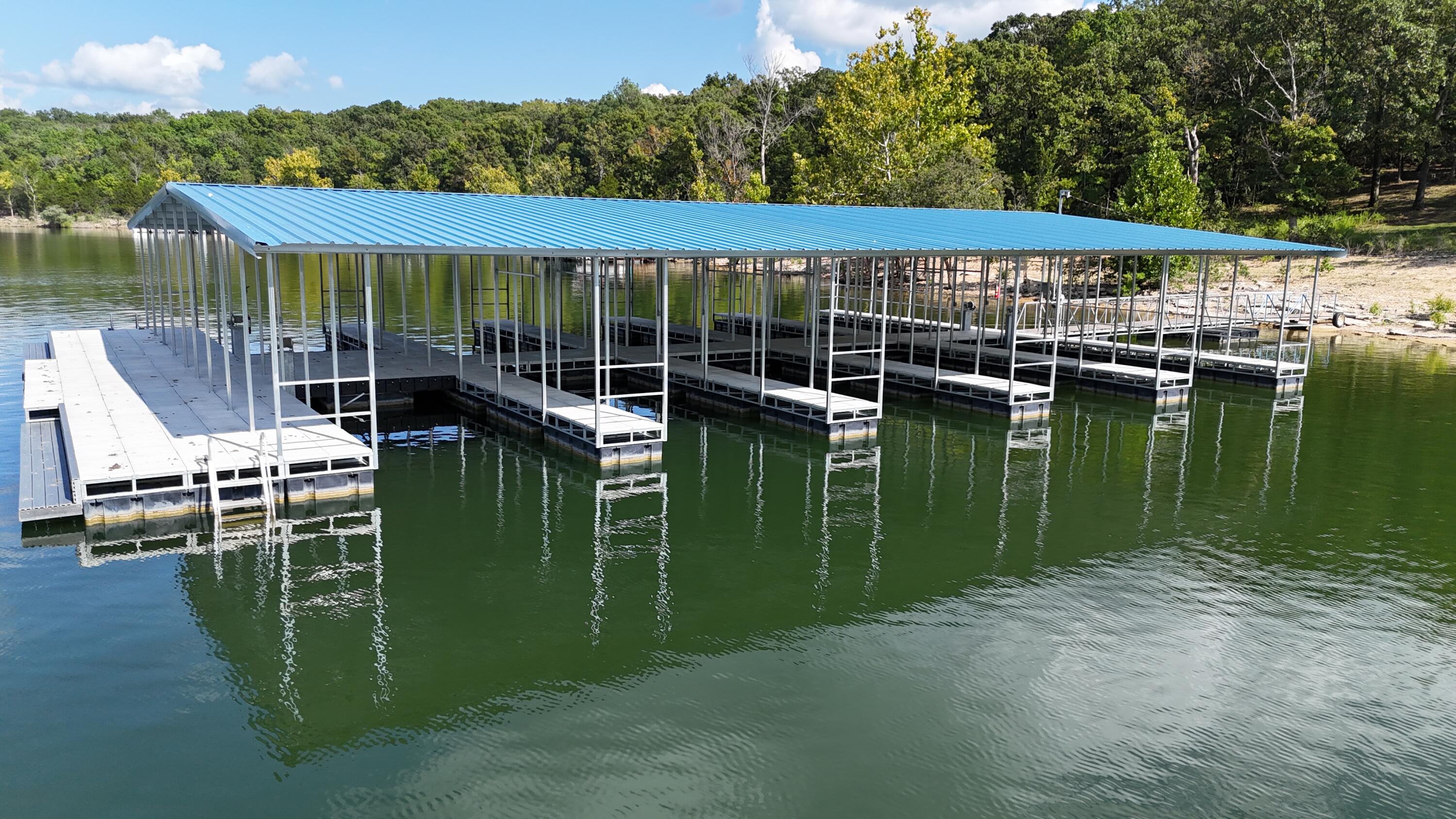 Photo 11 - Residential for sale – 162  Caboose Lane  Lampe, MO