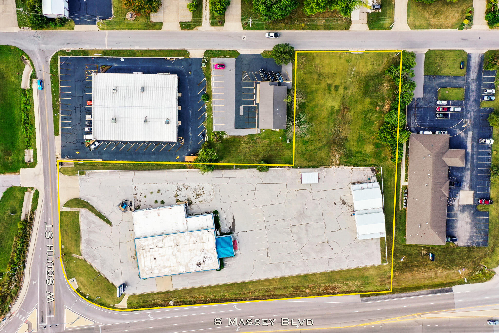 Photo 57 - Commercial Sale for sale – 411 W South Street  Nixa, MO