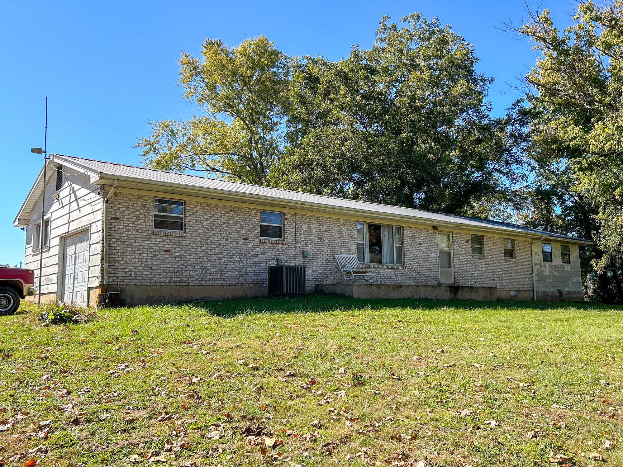 Photo 9 - Farm for sale – 8969  County Road 445   Winona, MO