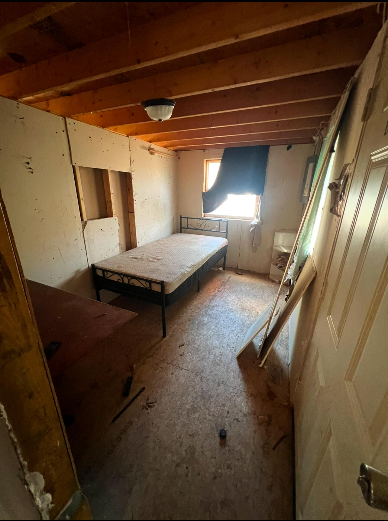 Residential for sale – 15883  County Road 302   Eminence, MO