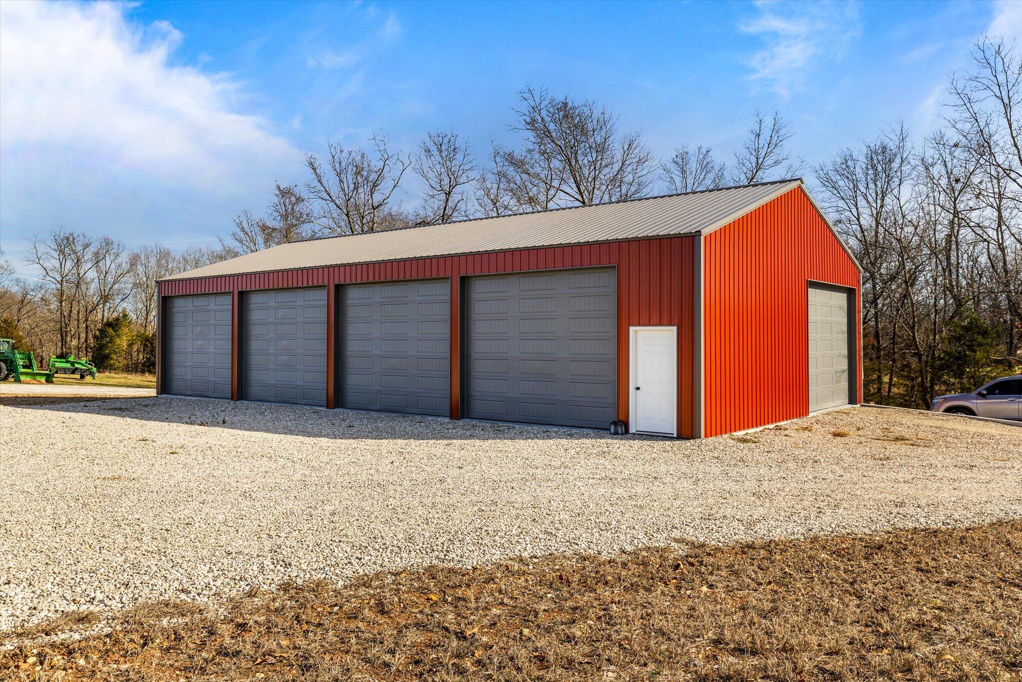 Farm for sale – 84 - A  Buttercup Lane  Seymour, MO