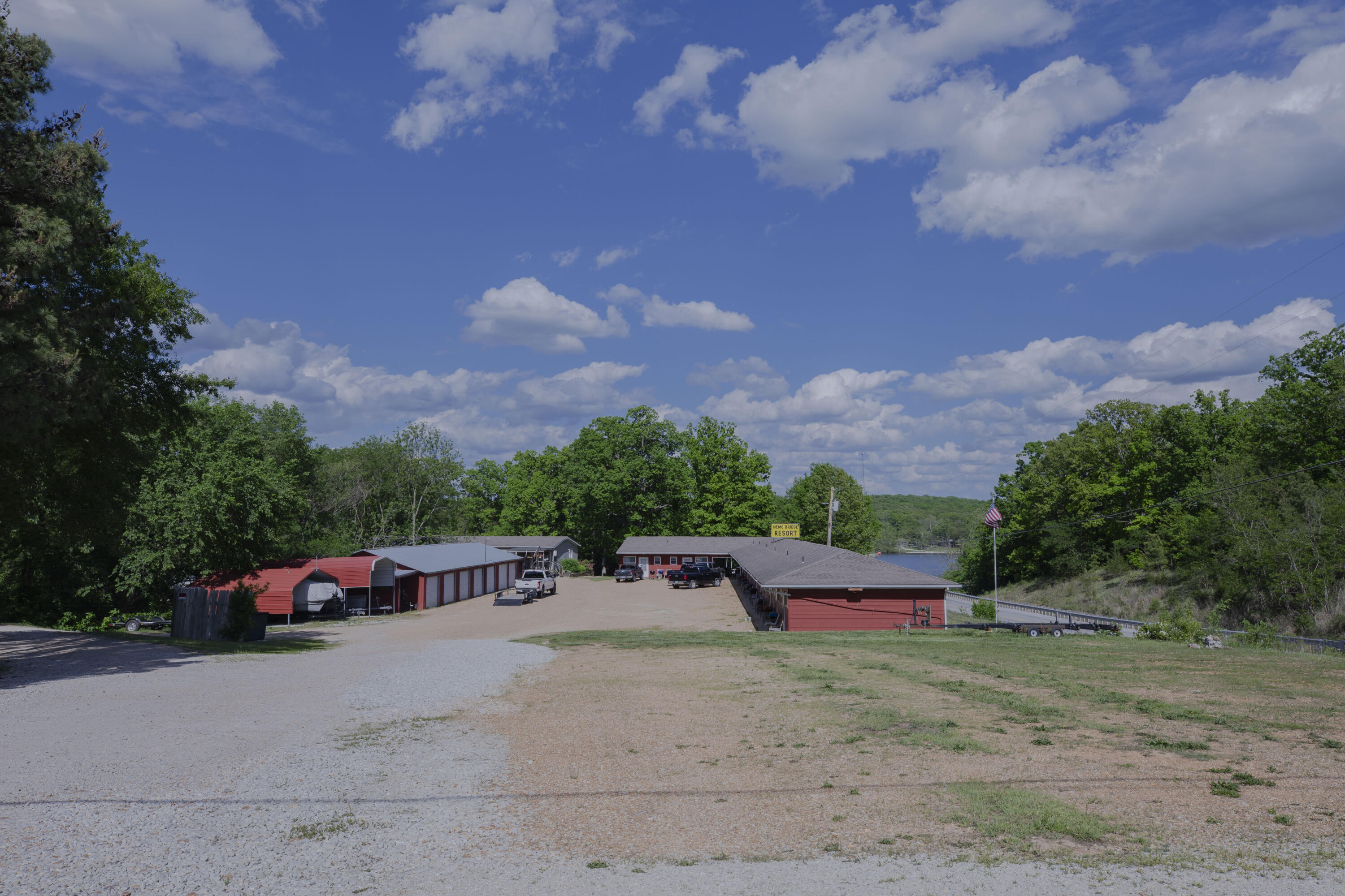 Photo 5 - Commercial Sale for sale – 25654  Dove Drive  Pittsburg, MO