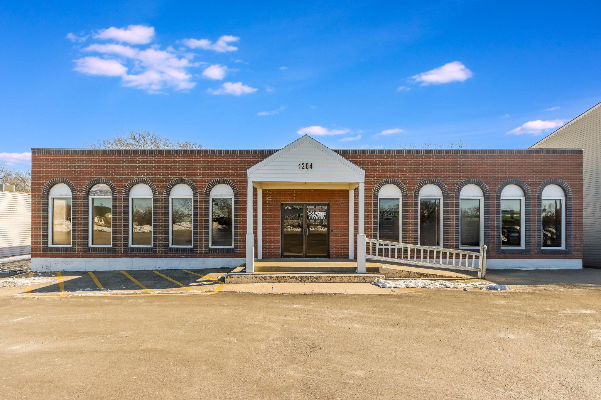 Photo 12 - Commercial Sale for sale – 1204/1208 N 7 Highway  Pleasant Hill, MO