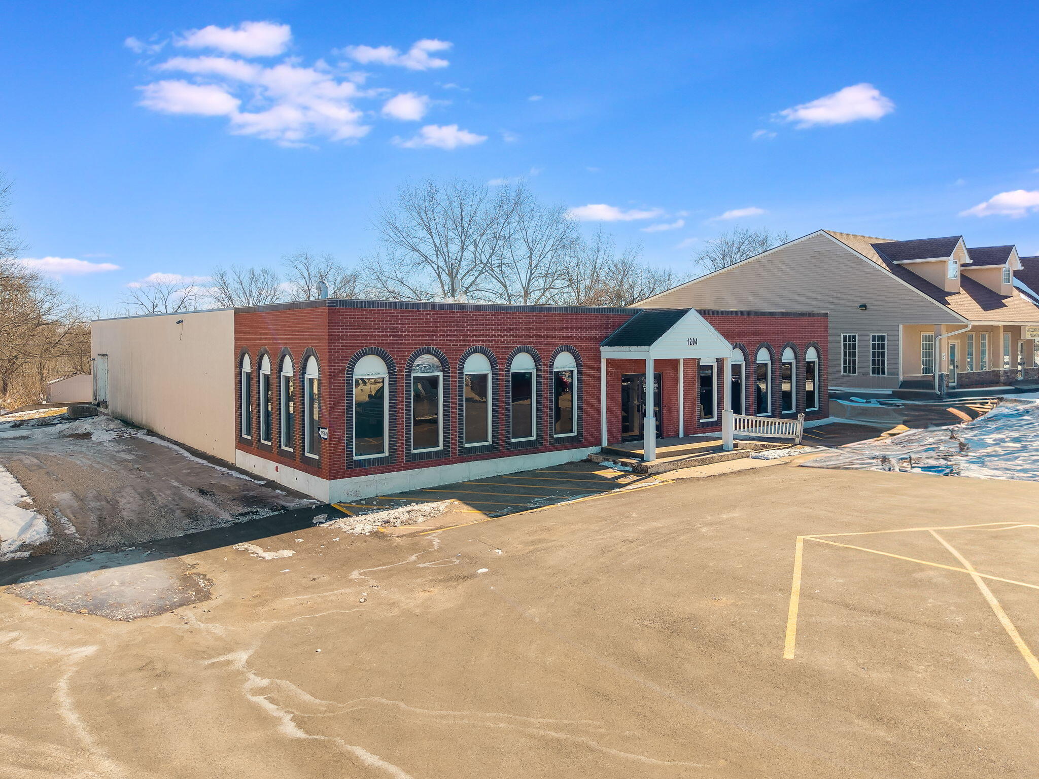 Photo 11 - Commercial Sale for sale – 1204/1208 N 7 Highway  Pleasant Hill, MO