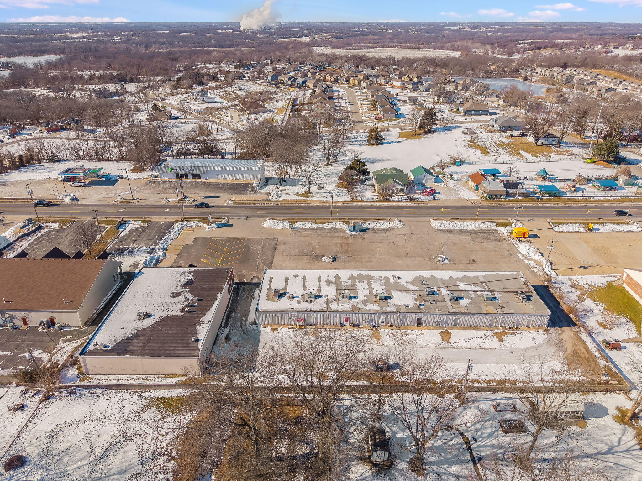 Photo 16 - Commercial Sale for sale – 1204/1208 N 7 Highway  Pleasant Hill, MO