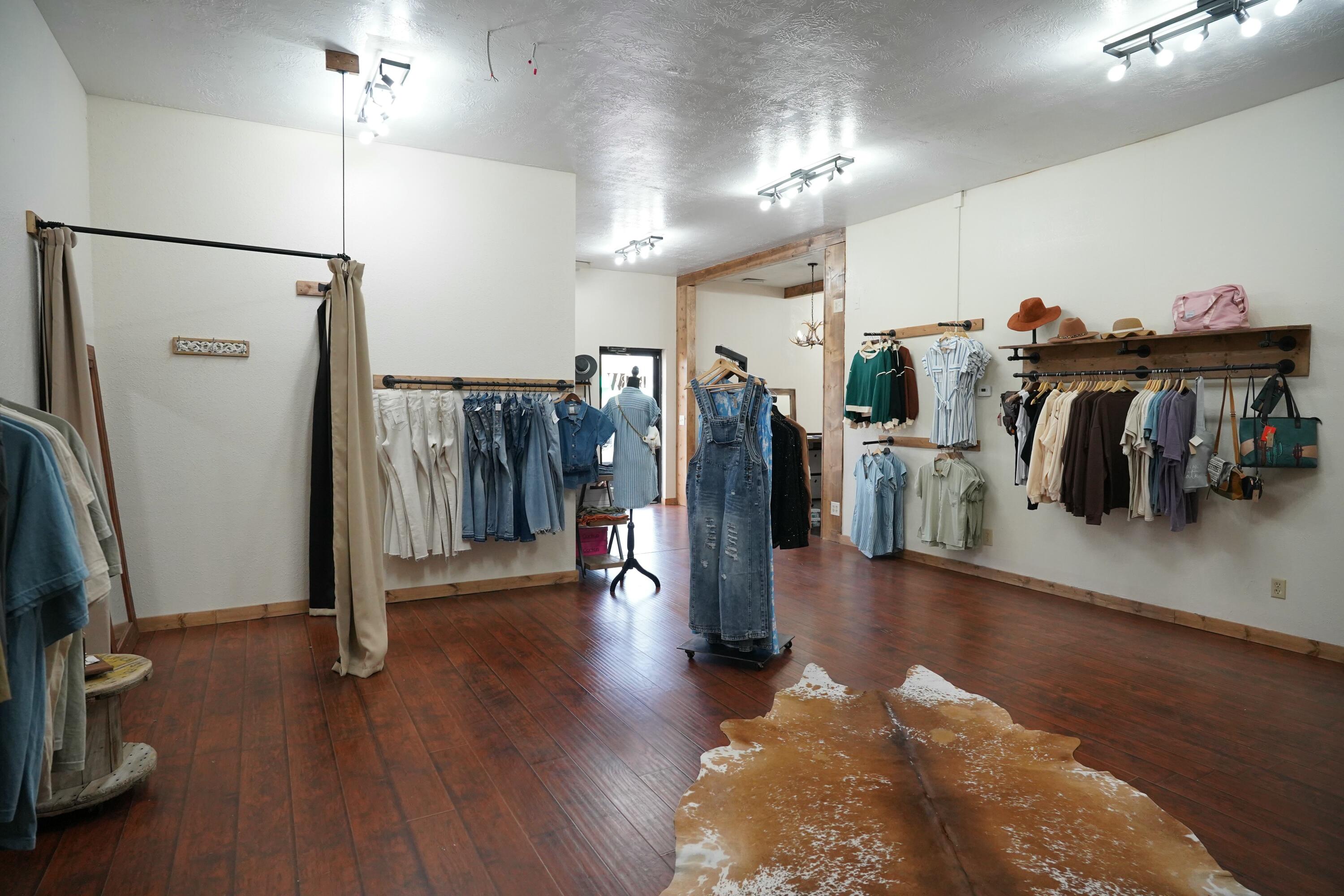 Photo 12 - Commercial Sale for sale – 348  Ozark Street  Cabool, MO