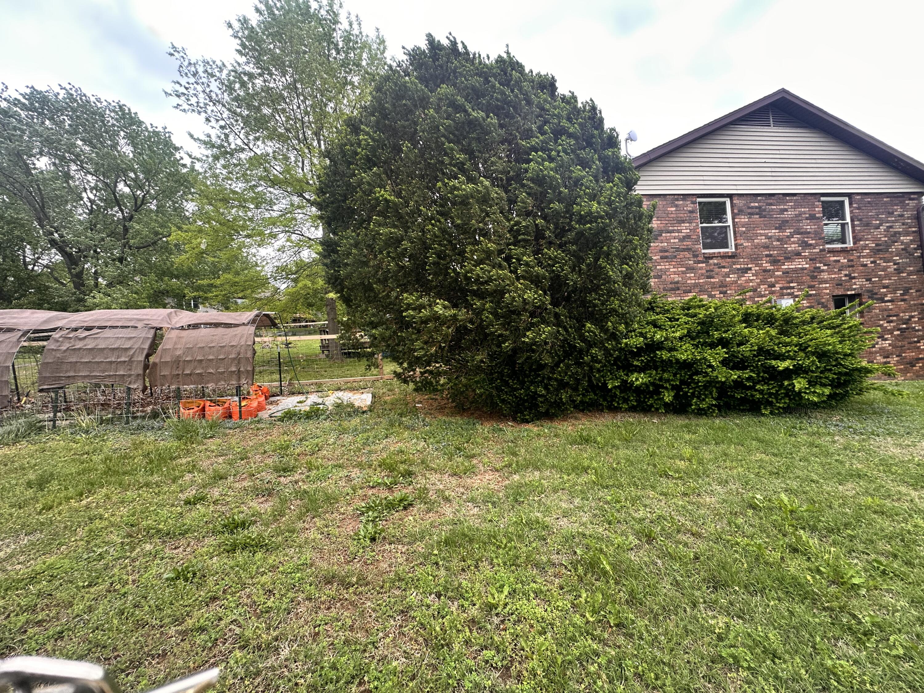Residential for sale – 700  Owens Mill Road  Stockton, MO