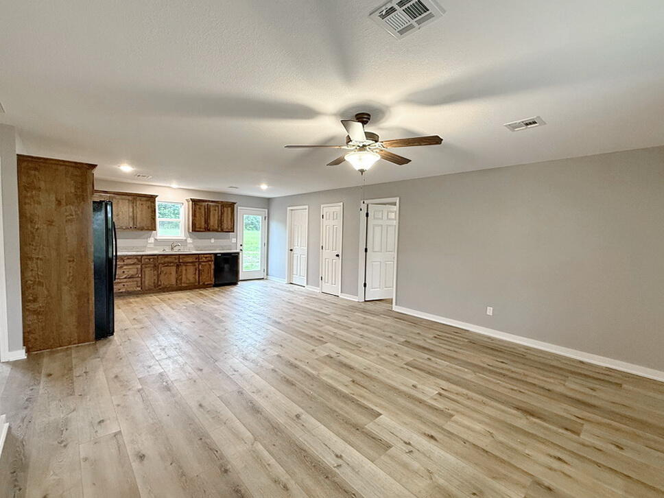 Photo 6 - Residential for sale – 321 W Hainline Road  El Dorado Springs, MO