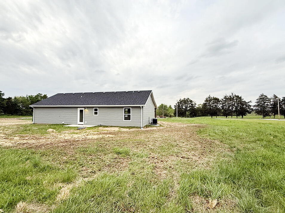 Photo 26 - Residential for sale – 321 W Hainline Road  El Dorado Springs, MO