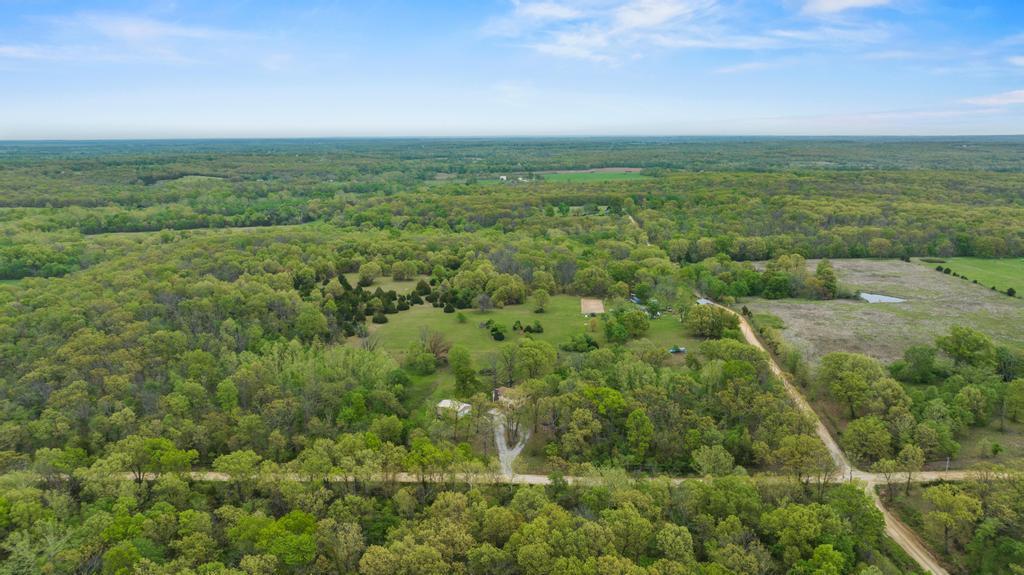 Photo 3 - Residential for sale – 10689 S S. 425 Road  El Dorado Springs, MO