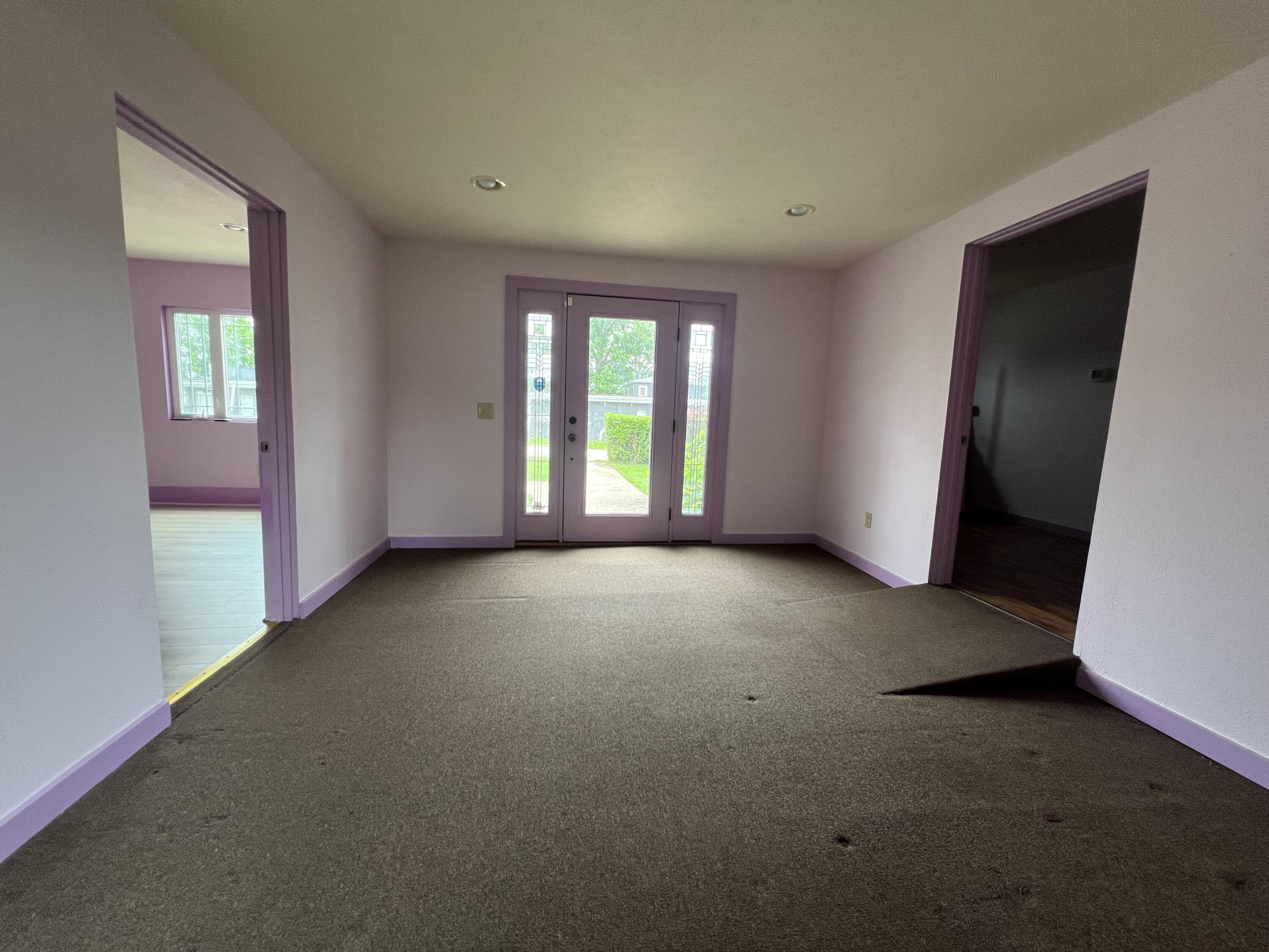 Residential for sale – 402  Elsie Street Street  Van Buren, MO