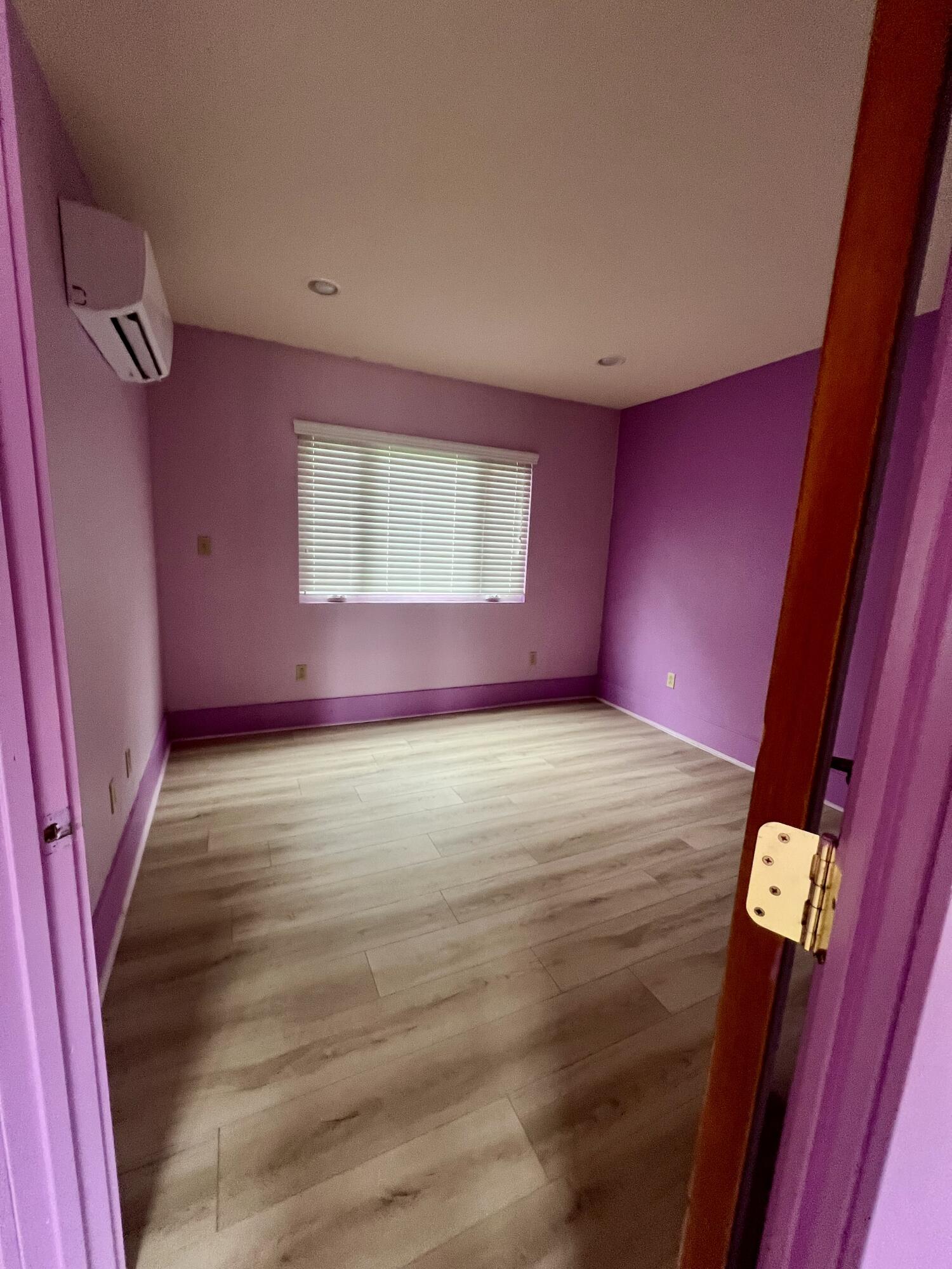 Residential for sale – 402  Elsie Street Street  Van Buren, MO