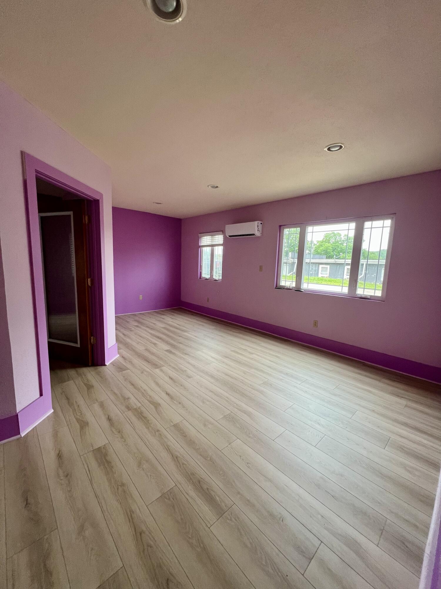 Residential for sale – 402  Elsie Street Street  Van Buren, MO