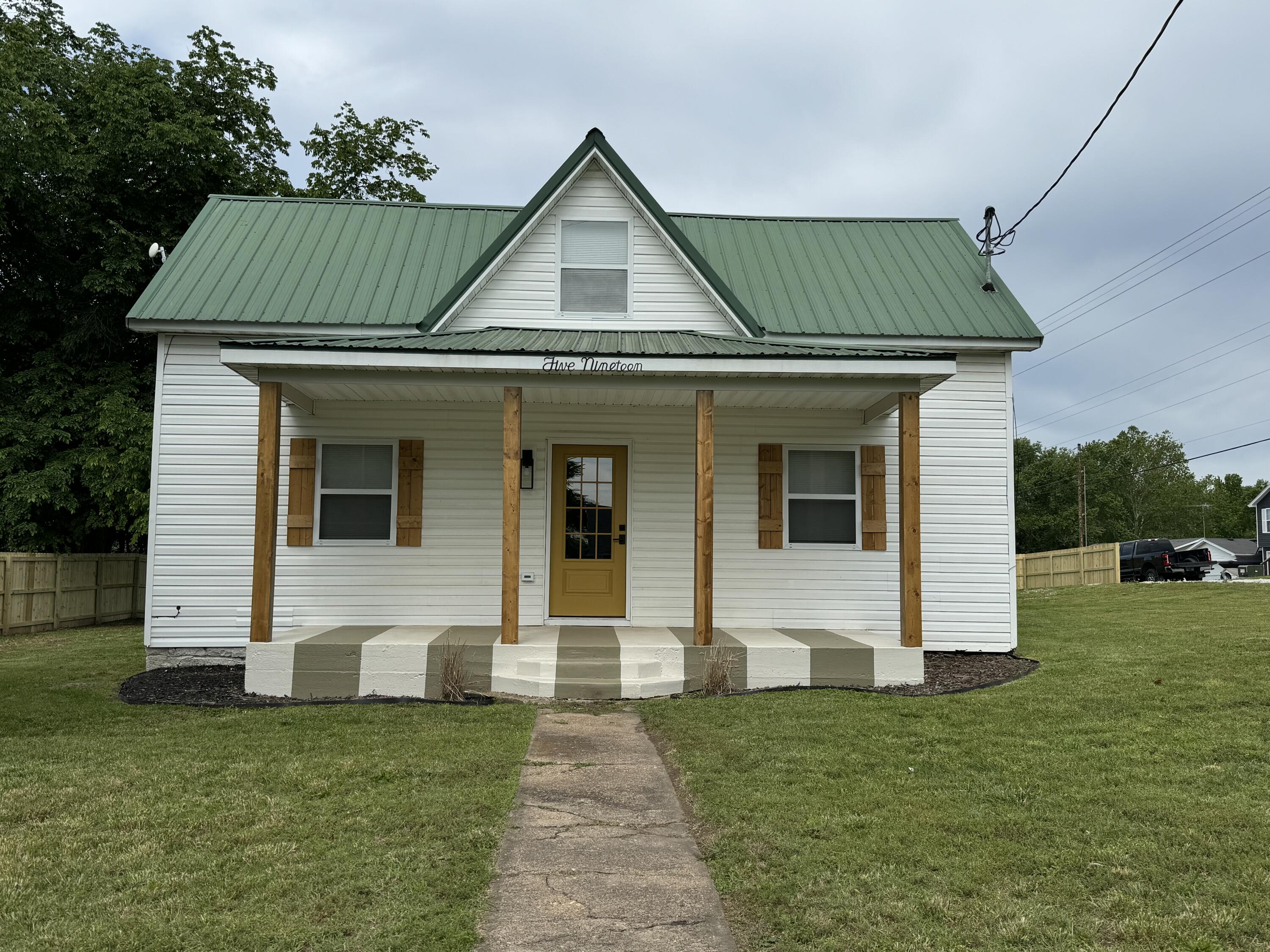 address: 519 North Street