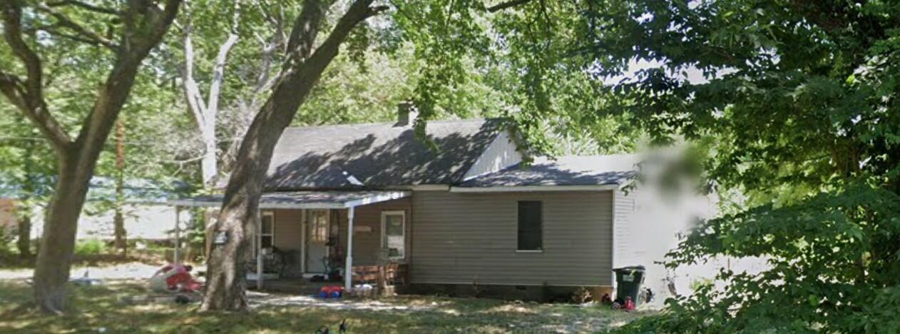 Residential for sale –  Humansville, 