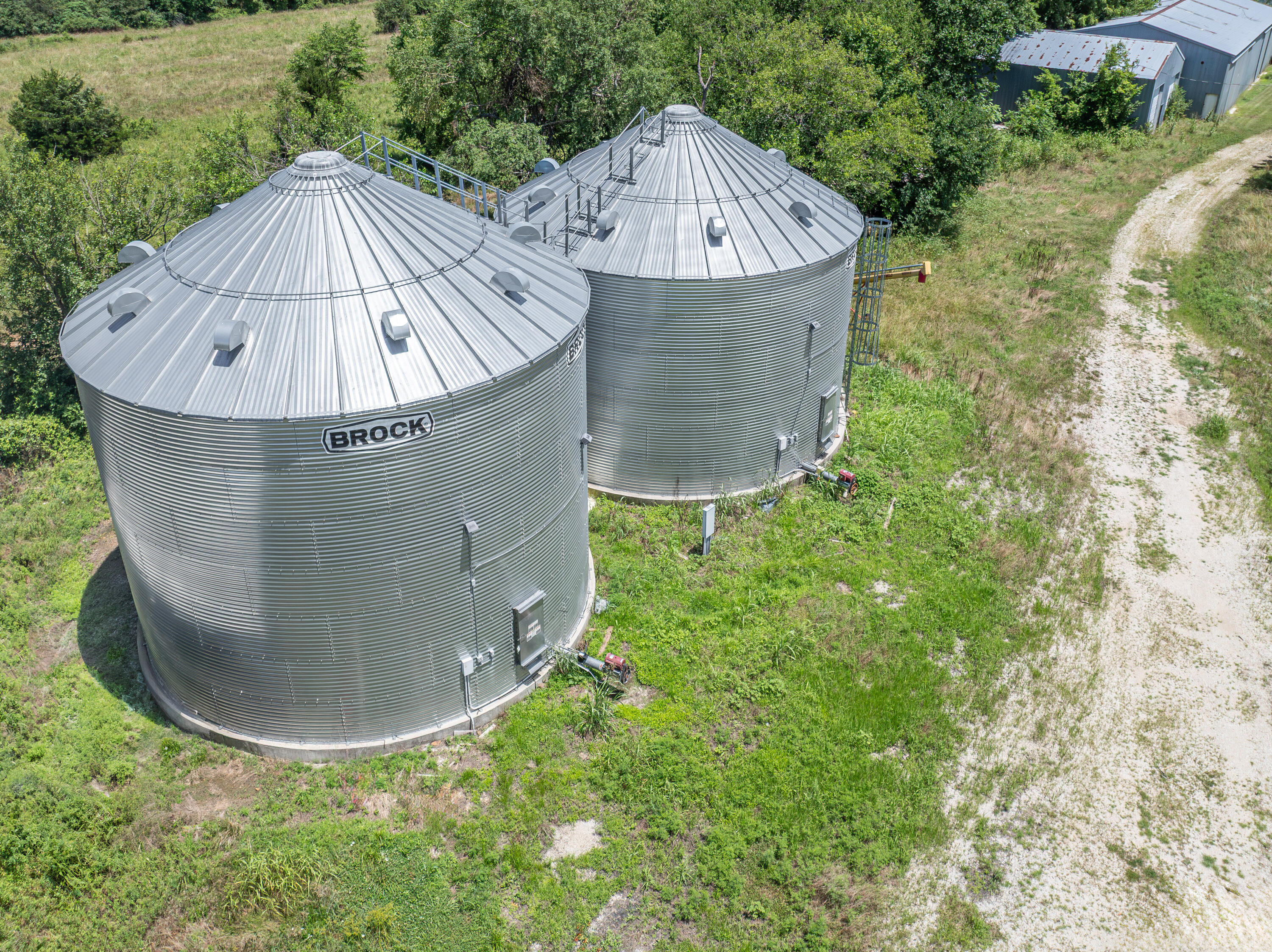 Photo 2 - Farm for sale – 862 N Dade 41   Lockwood, MO