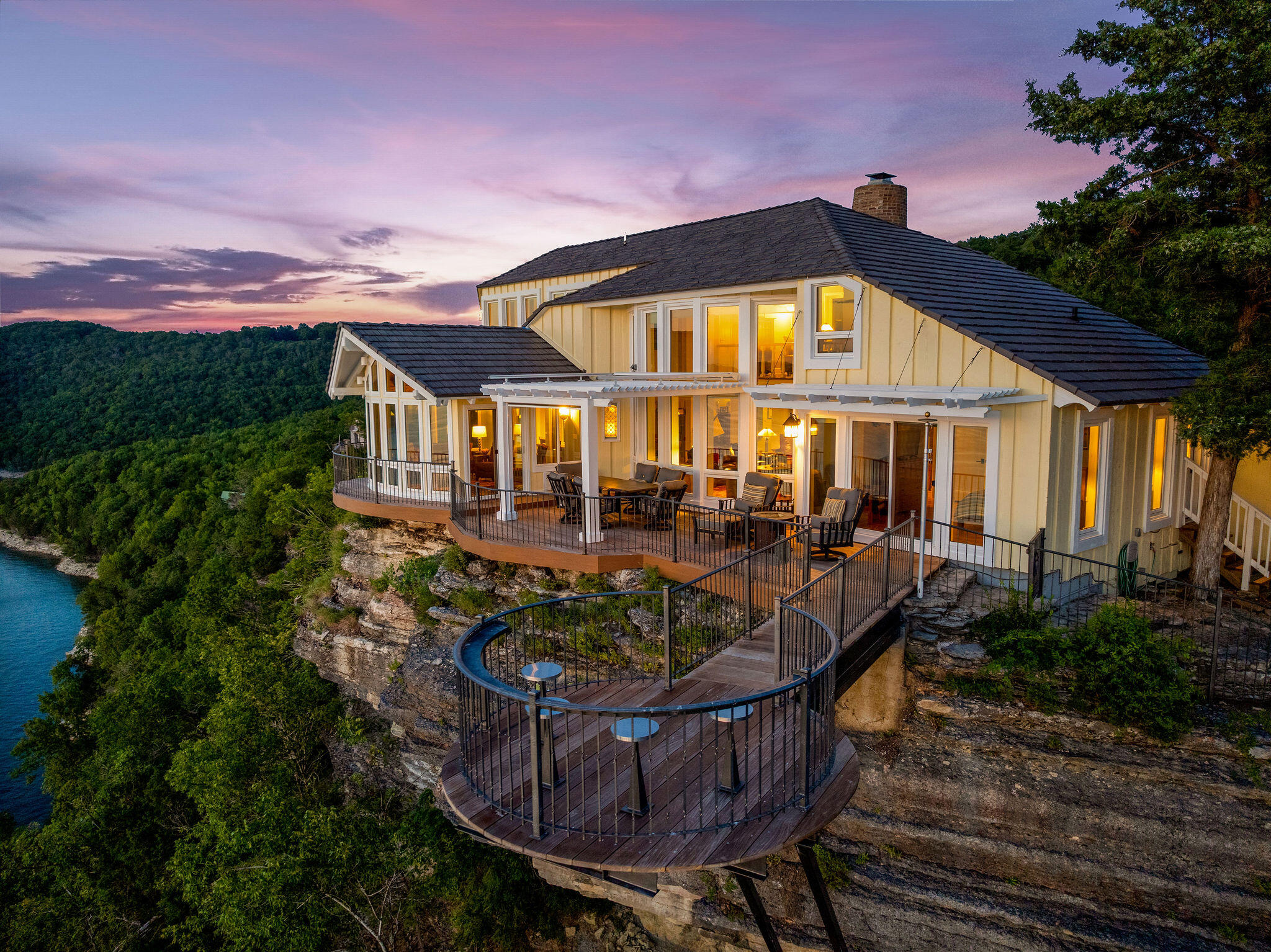 Photo 9 - Residential for sale – 375  Slane Chapel Road  Branson West, MO