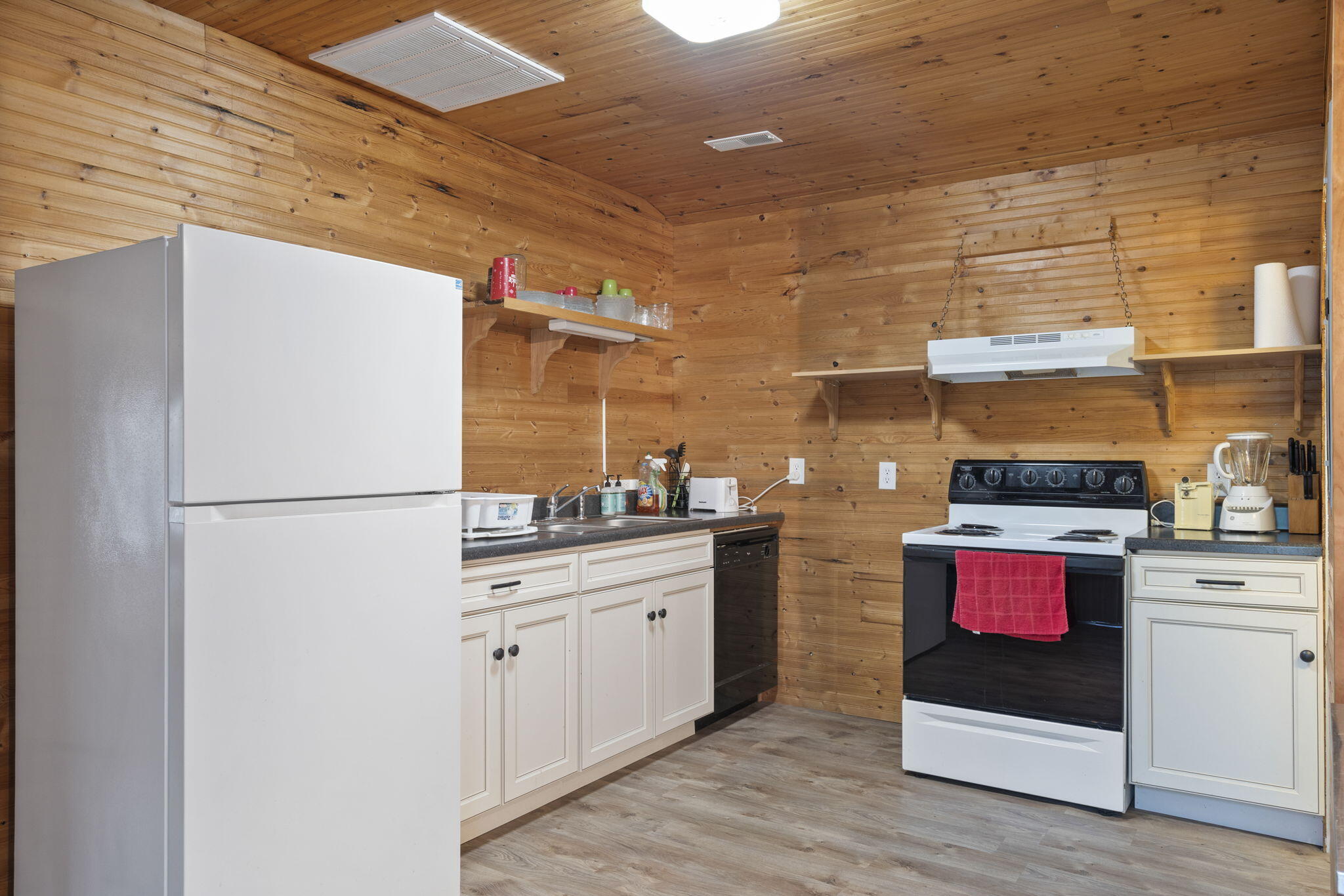 Photo 43 - Residential for sale – 220  Bittersweet Circle  Kimberling City, MO