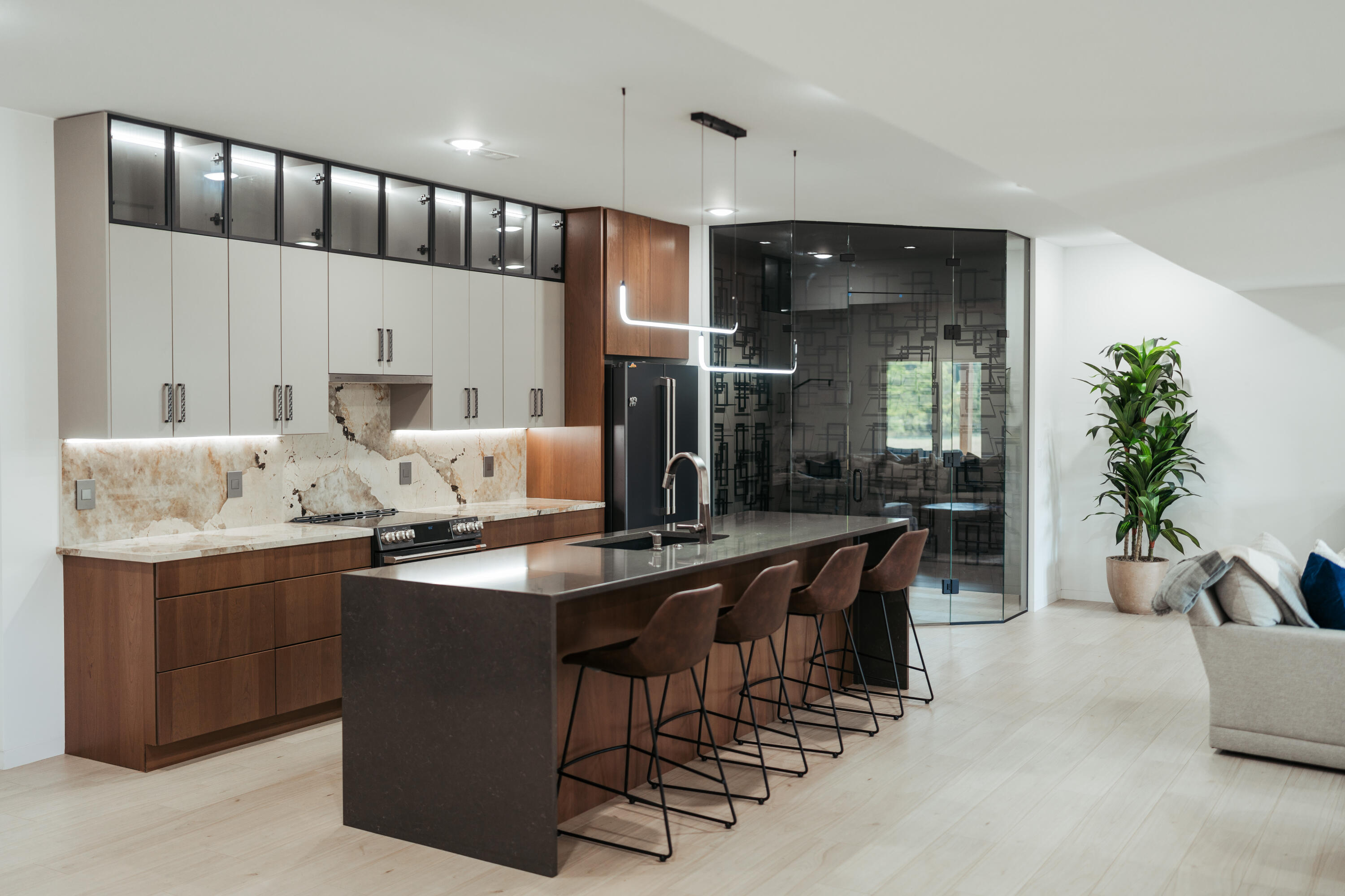 Photo 102 - Residential for sale – 700 N Farm Road 193   Springfield, MO