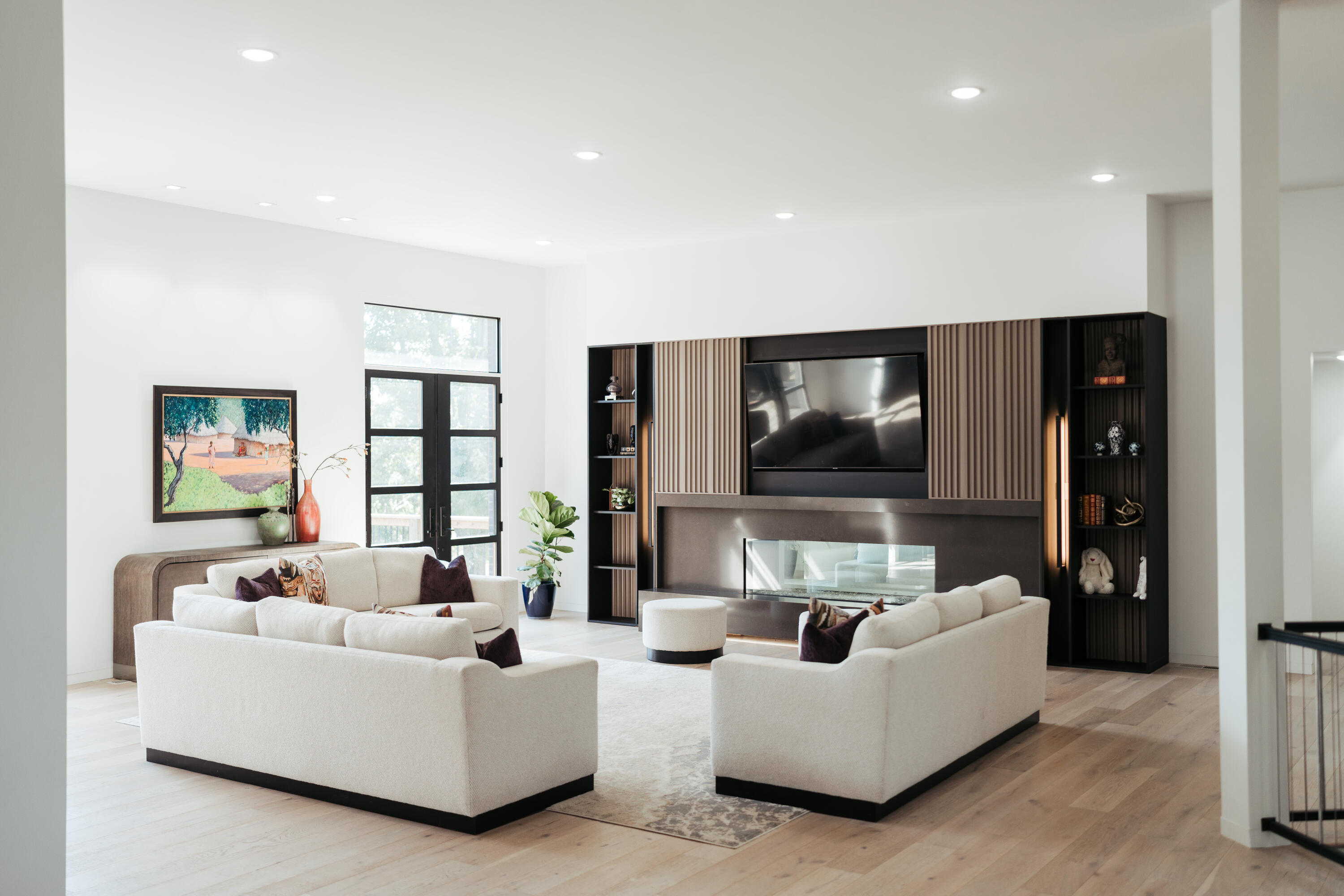 Photo 9 - Residential for sale – 700 N Farm Road 193   Springfield, MO