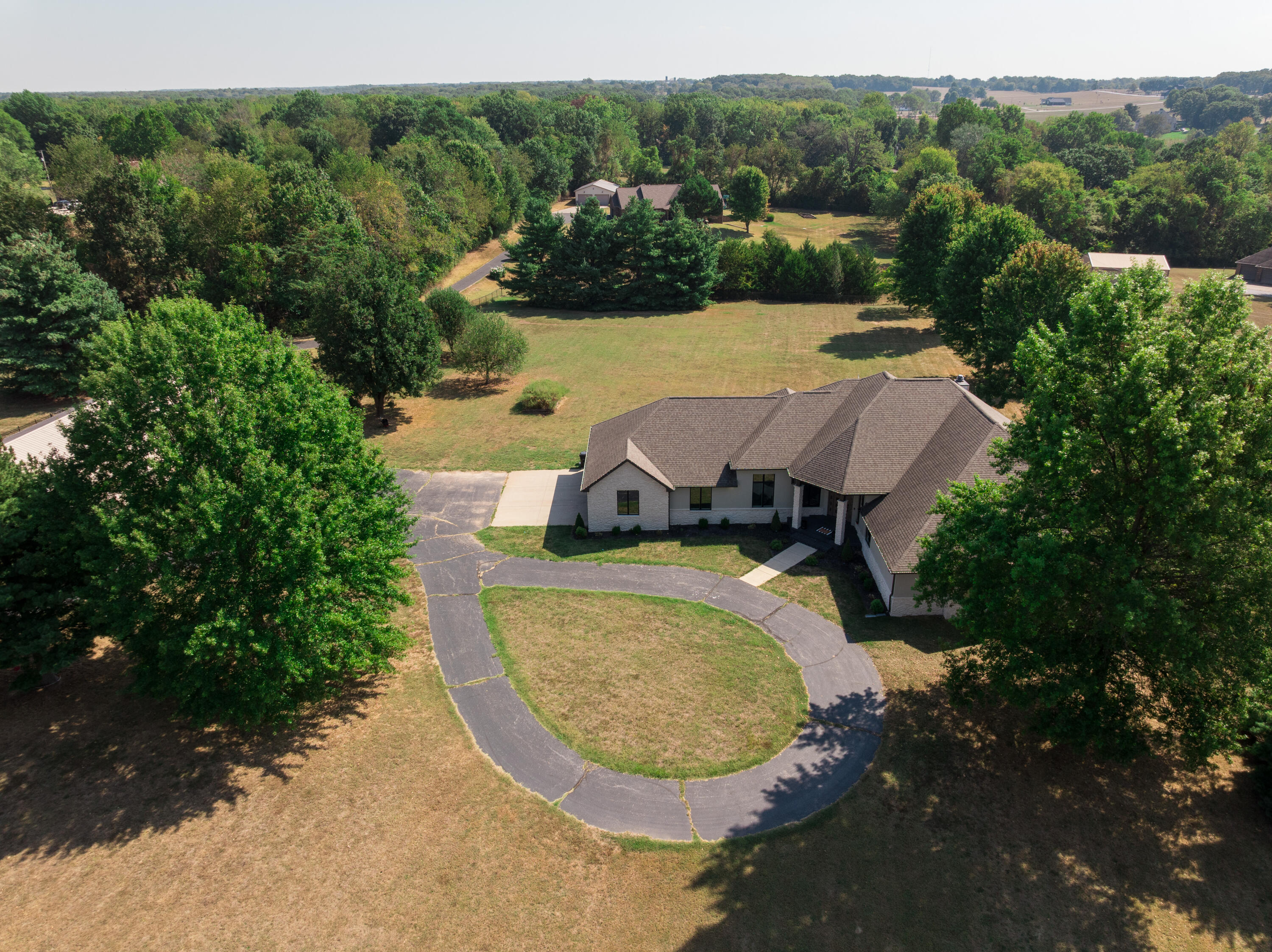 Photo 137 - Residential for sale – 700 N Farm Road 193   Springfield, MO