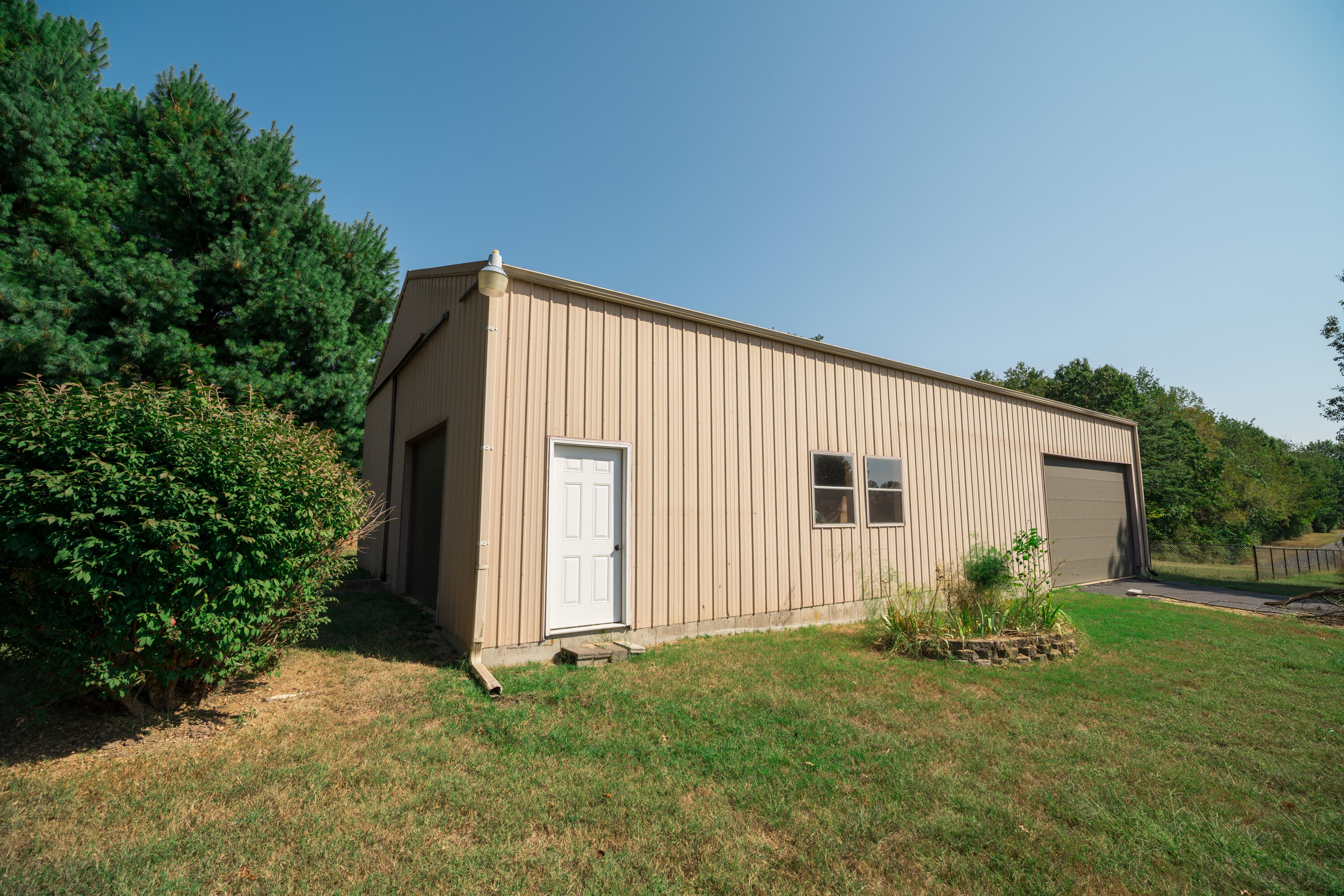 Photo 132 - Residential for sale – 700 N Farm Road 193   Springfield, MO